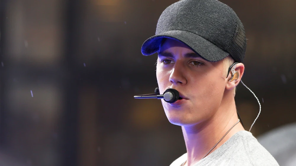 Justin Bieber performs on NBC’s “Today” show at Rockefeller Plaza on Sept. 10, 2015 in New York City. Credit: Debby Wong/Shutterstock.