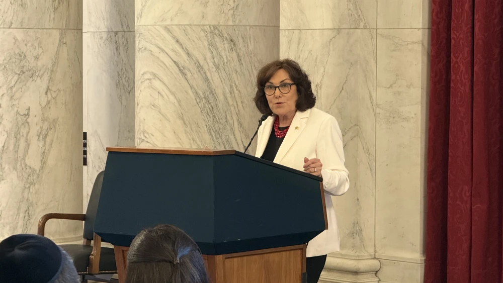 Sen. Jacky Rosen (D-Nev.) speaks at an Orthodox Union Advocacy Center lunch in Washington, D.C., on June 23, 2026. Photo by Andrew Bernard.