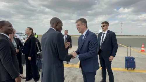 Israeli Foreign Minister Eli Cohen (right) arrives in Nairobi, Kenya, July 16, 2023. Credit: Israeli Foreign Ministry.