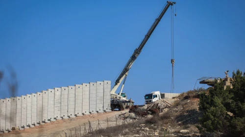 Construction works on the concrete border barrier between Israel and Lebanon, northern Israel, Nov. 10, 2025. Photo by David Cohen/Flash90.