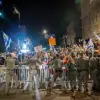 Police clash with demonstrators outside the Prime Minister's Residence in Jerusalem, April 2, 2024. Photo by Chaim Goldberg/Flash90.