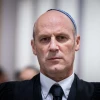 Likud Party attorney Michael Rabilo arrives for a hearing at the Supreme Court in Jerusalem, Oct. 6, 2022. Photo by Yonatan Sindel/Flash90.