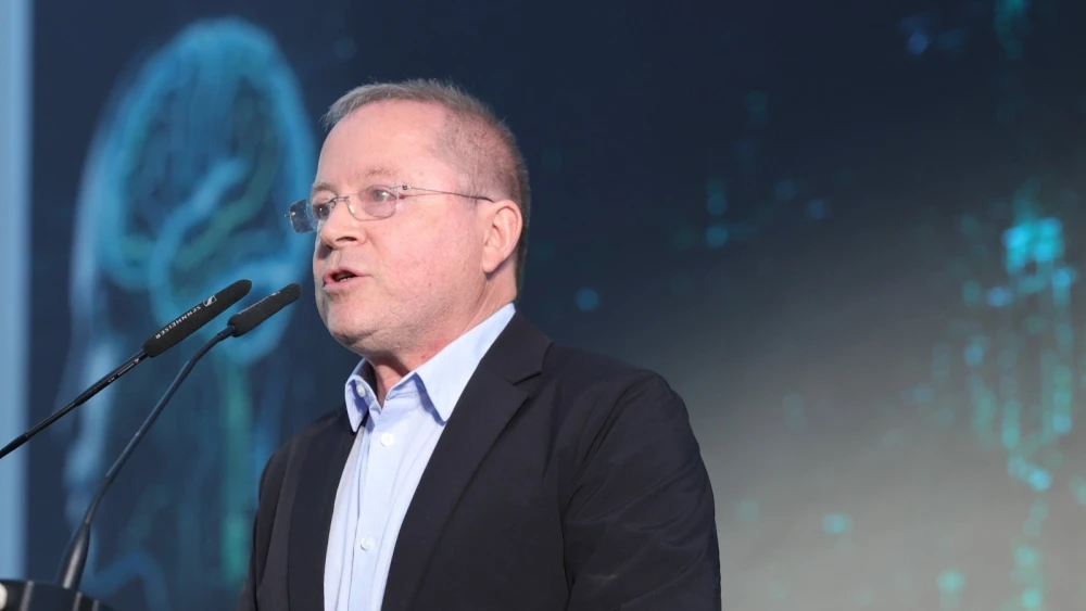 President of Afeka, Yossi Rosenwaks