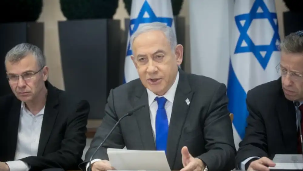 Prime Minister Benjamin Netanyahu leads a Cabinet meeting at the Kirya military headquarters in Tel Aviv, Dec. 24, 2023. Photo by Miriam Alster/Flash90.