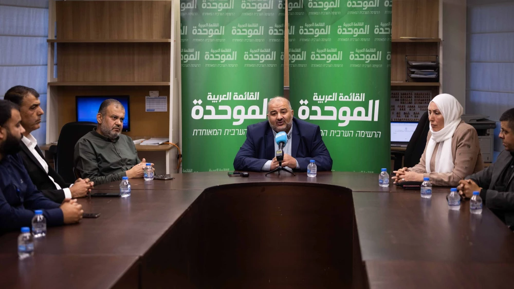 Ra'am party leader Mansour Abbas leads a faction meeting at the Israeli parliament in Jerusalem, June 5, 2023. Photo by Yonatan Sindel/Flash90.
