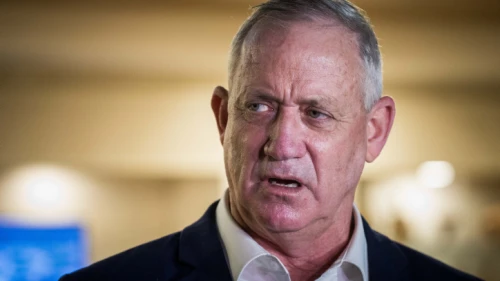 Then-Defense Minister Benny Gantz visits Jerusalem City Hall, Nov. 10, 2020. Photo by Yonatan Sindel/Flash90.
