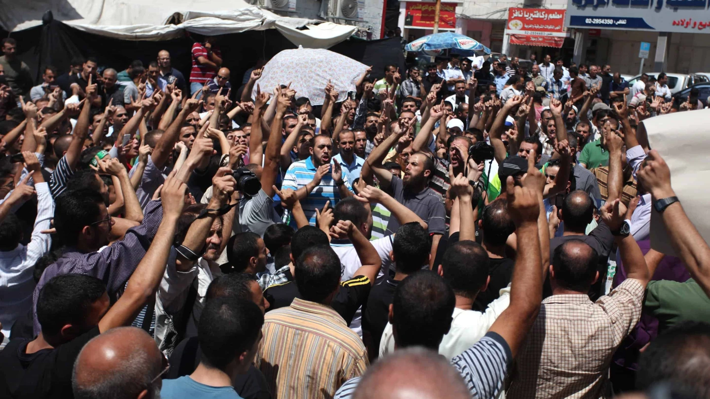 Hamas, Muslim Brotherhood