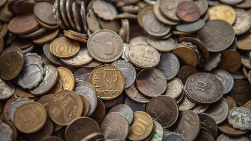 Old Israeli coins. Photo by Yahav Gamliel/Flash90.