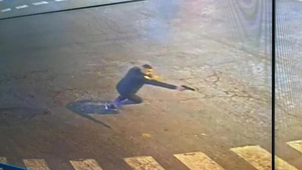 An image of the shooter who fired on Israeli civilians near a cafe on Dizengoff Street in Tel Aviv on March 9, 2023. Source: Screenshot.