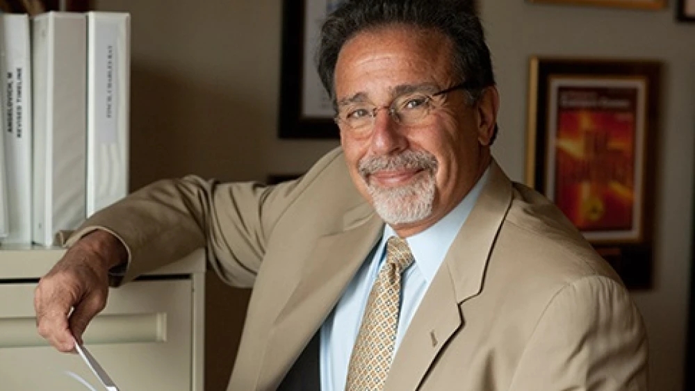 Famed defense attorney David Rudolf said his Jewish upbringing inspired him to become a lawyer and is featured prominently in “The Staircase” a documentary that won a Peabody Award and is streaming on Netflix. Credit: Courtesy.
