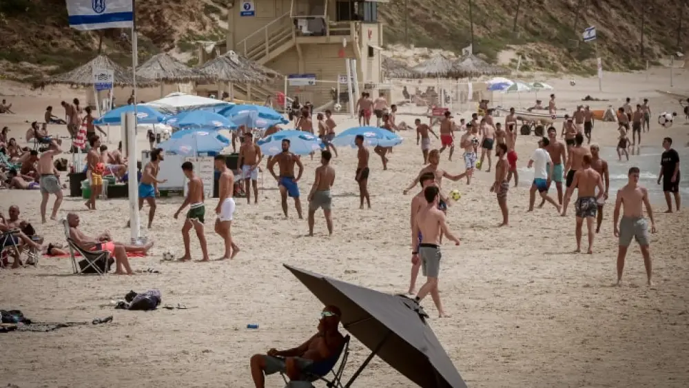 The beach in Herzliya, on May 22, 2023. Photo by Avshalom Sassoni/Flash90.