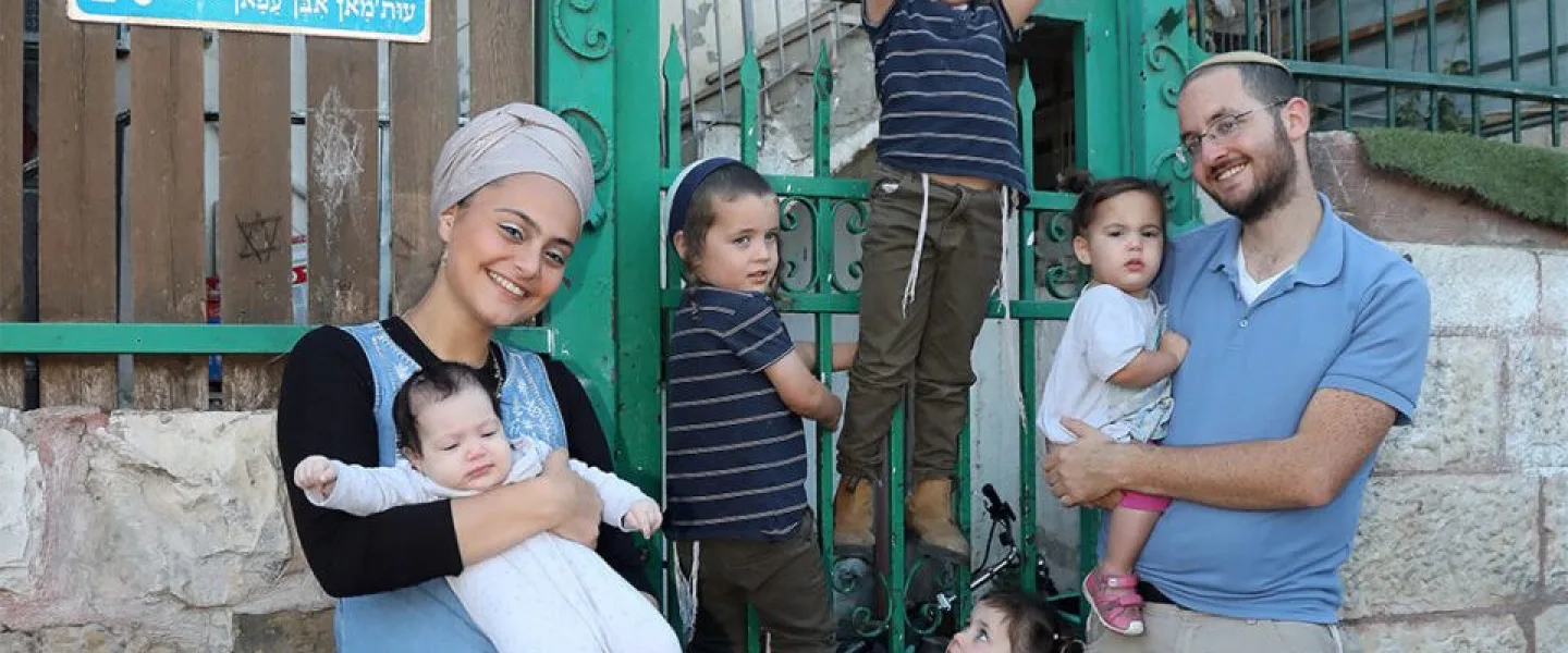 Moriah and Dvir Cohen and their five children. Photo: Gideon Markowicz.