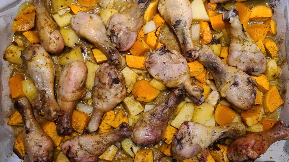 Spice up chicken dishes, the quintessential Shabbat-dinner staple. Photo by Dovid Zaklikowski.