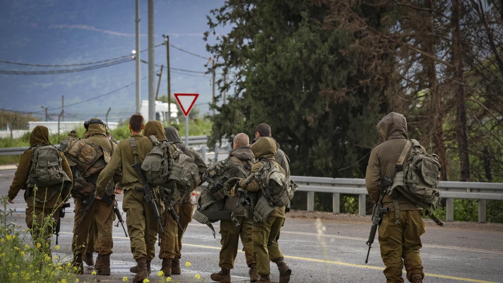 Israeli soldiers seen near the Israeli border with Lebanon, during the war with Iran and Hezbollah and ongoing missile fire toward Israel, March 22, 2026. Photo by David Cohen/Flash90.