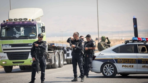 Police at the Allenby Bridge crossing to Jordan after three Israelis were killed by a terrorist on Sept. 8, 2024. Photo by Yonatan Sindel/Flash90.