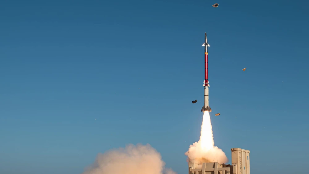 David’s Sling air defense system during a live-fire test in the recent complex test series. Credit: Israel Ministry of Defense.