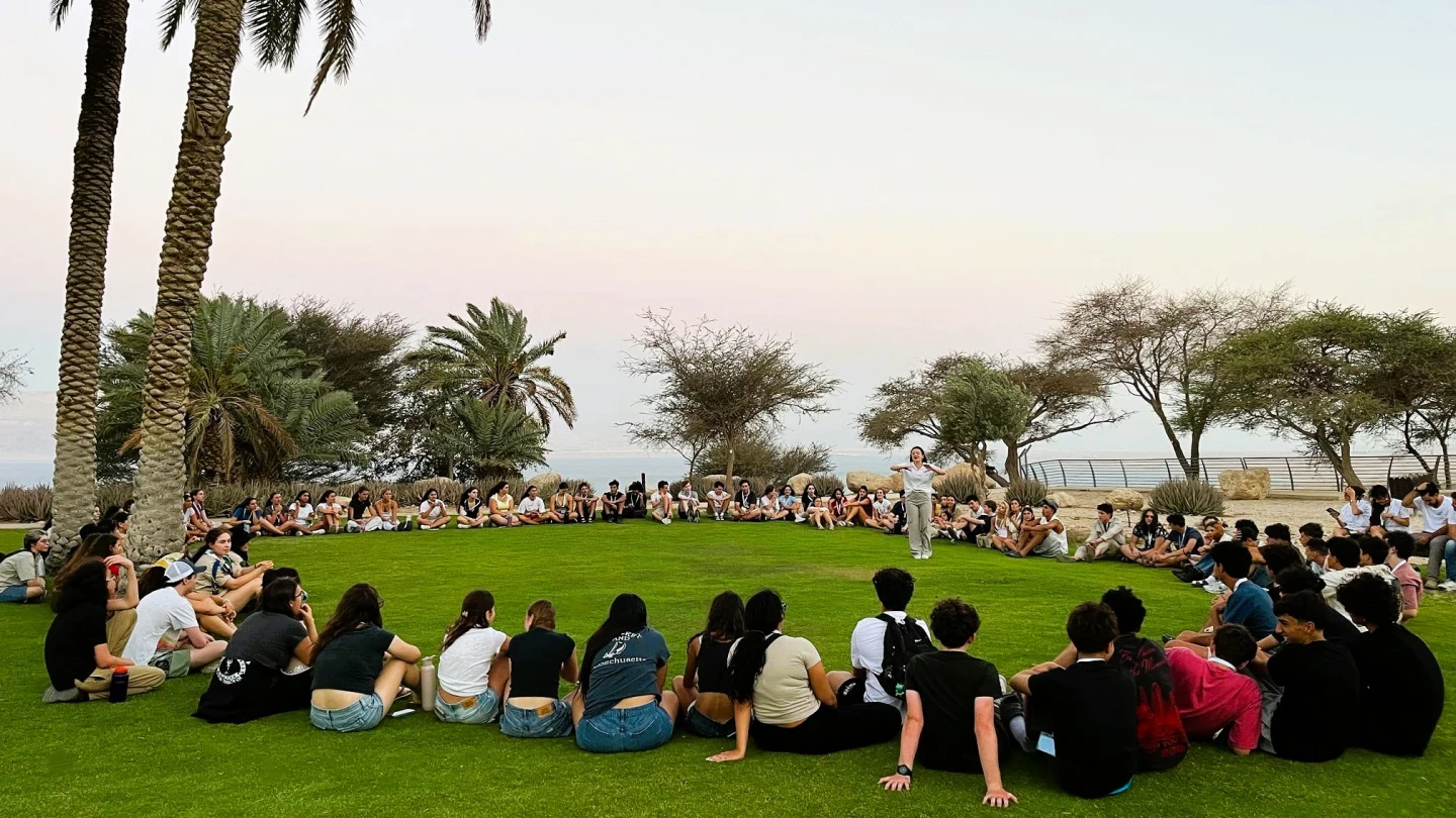 100 teens choose Israel this summer on Tzofim’s ‘Chetz V’Keshet’ program