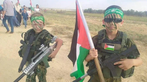 Children in Gaza participate in Hamas-instigated riots on the Israeli border, Aug. 24, 2021. Source: Twitter.