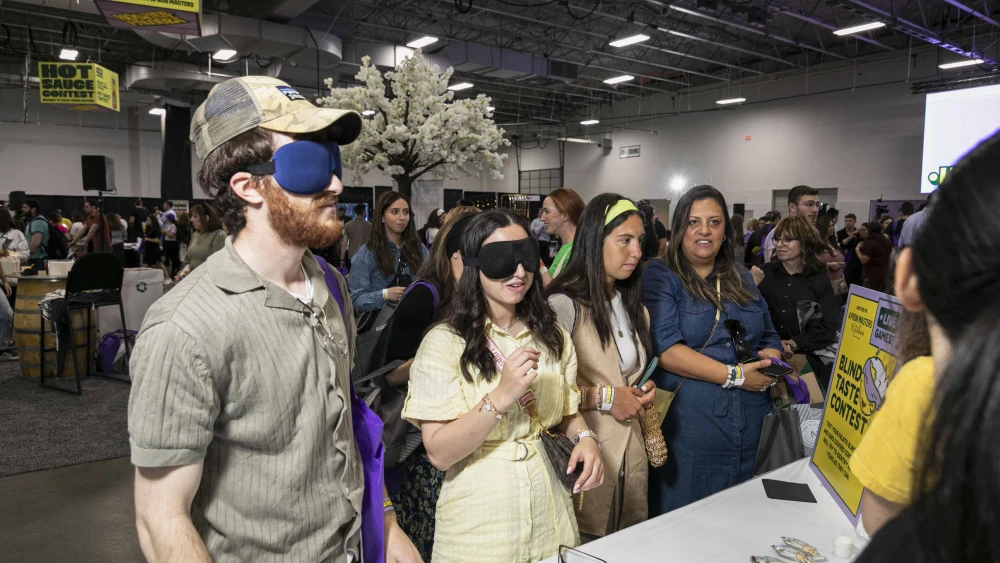A blind taste test at Kosherpalooza in Seacaucus, N.J., on June 28, 2023. Photo by Shmily Treger.