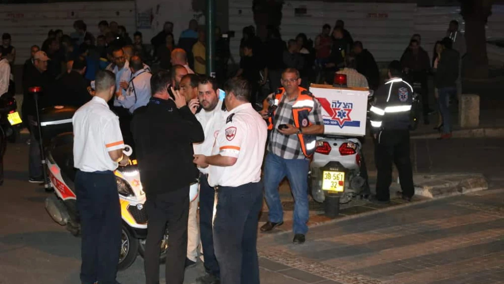 Police at the scene in Jaffa where Palestinian terrorist Bashar Masalha murdered U.S. citizen Taylor Force and wounded 11 other civilians, March 8, 2016. Photo by Eitan Elhadez/TPS.
