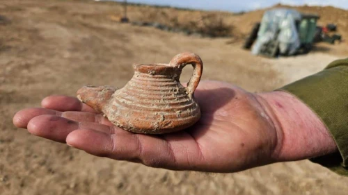 A Byzantine oil lamp discovered by Israeli forces near the Gaza border. Credit: Sarah Tal/Antiquities Authority.