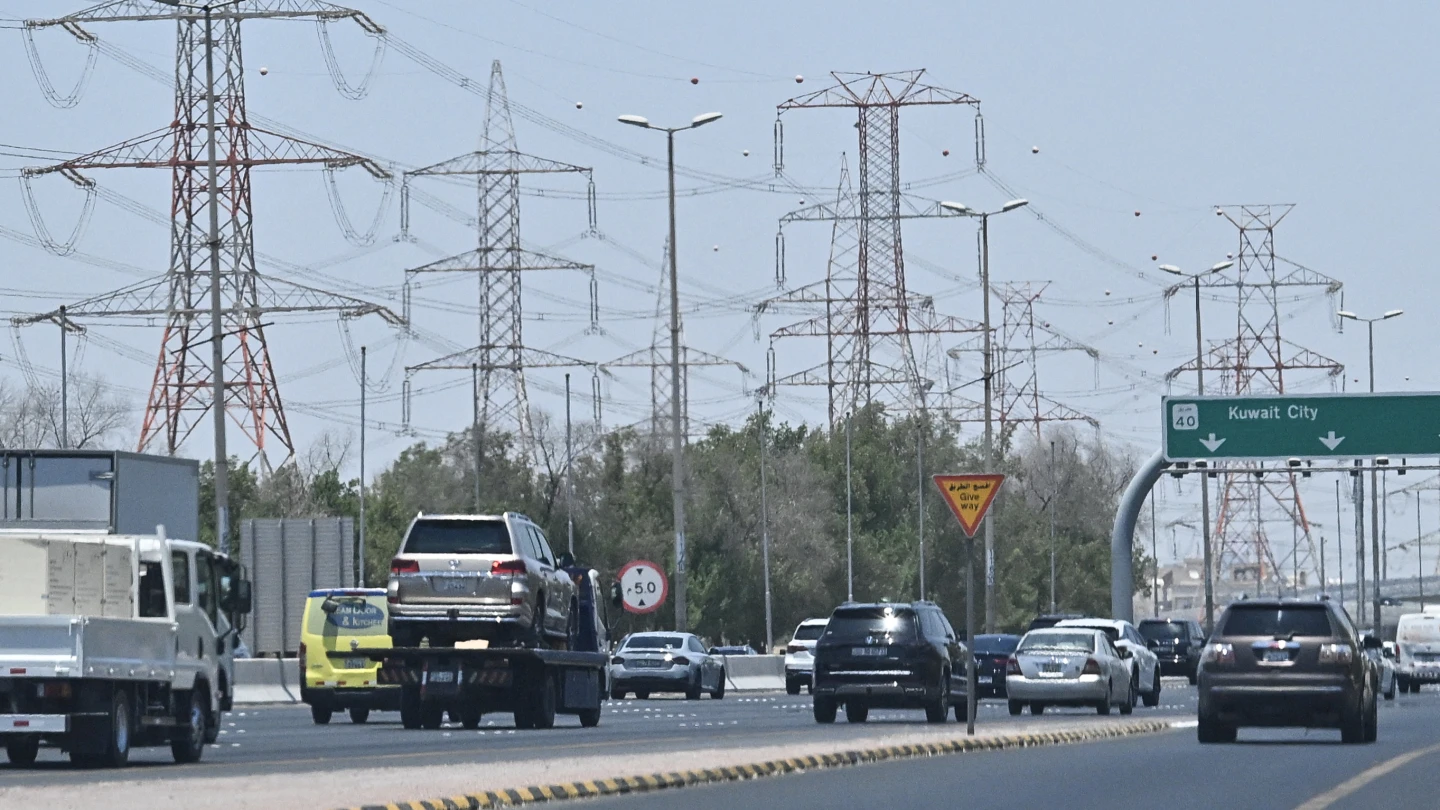 Air-raid sirens sound in Kuwait amid renewed Iranian strikes
