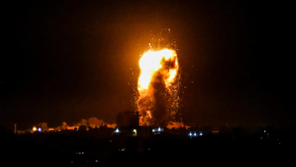 A ball of fire and smoke rises during Israeli airstrikes in the southern Gaza Strip on Aug. 3, 2020. Photo by Abed Rahim Khatib/Flash90.
