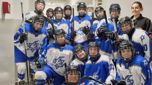 The Israeli women’s hockey team in Serbia. Credit: Ice Hockey Federation of Israel.