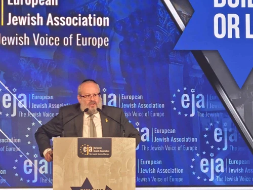 Rabbi Yehuda Kaploun speaks at a conference in Madrid, Spain on May 12, 2025. Photo by Canaan Lidor.