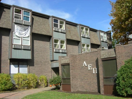 The AEPi house at Purdue University in West Lafayette, Ind., on Oct. 26, 2009. Credit: Mshaolian via Wikimedia Commons.