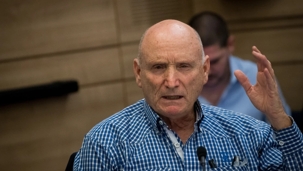 Israeli Military Ombudsman Major General Yitzhak Brik speaks during a State Comptroller Committee meeting at the Knesset, on December 12, 2018. Credit: Yonatan Sindel/Flash90