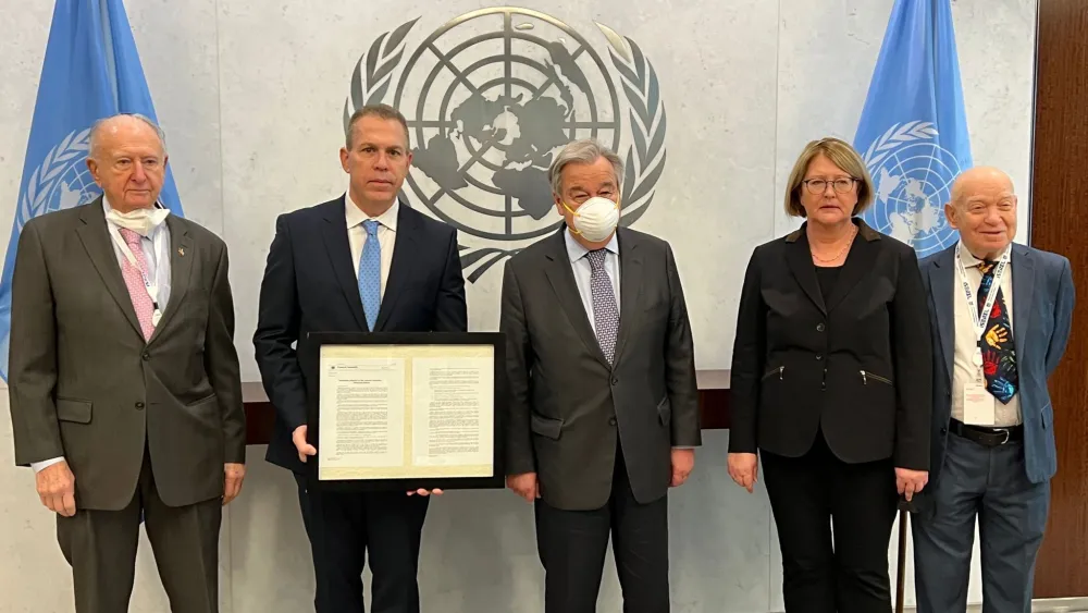 Israeli Ambassador to the United Nations Gilad Erdan with U.N. Secretary-General António Guterres and Holocaust survivors. Credit: Permanent Mission of Israel to the United Nations.