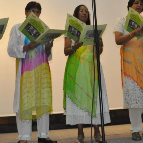 Women from the Cochin Jewish community perform on stage during a culture event at Bar-Ilan University. Photo by Victor Yitzhak, Cochin Jewish Heritage Center.