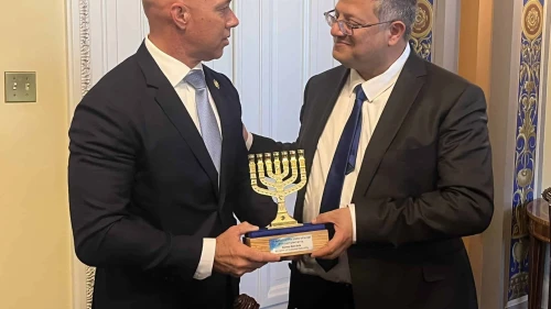 Israeli National Security Minister Itamar Ben-Gvir presents a menorah to U.S. Rep. Brian Mast (R-Fla.) in Washington, D.C., April 28, 2025. Credit: @HouseForeignGOP via X.