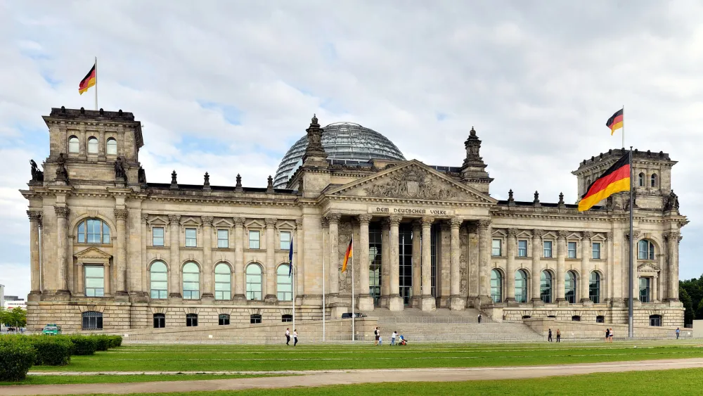 The Reichstag building in Berlin, where the Bundestag meets. Credit: Wikimedia Commons.