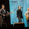 U2