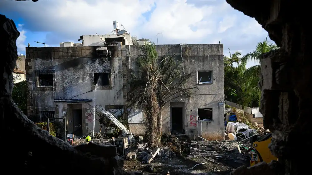 A site where a missile fired from Lebanon hit a house in Kiryat Bialik, near Haifa, Sept. 22, 2024. Photo by Chaim Goldberg/Flash90.