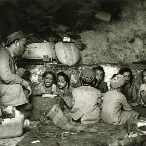 Cave, Haidan A-Sham, Yemen, 1992. Photo courtesy of Zion Ozeri.