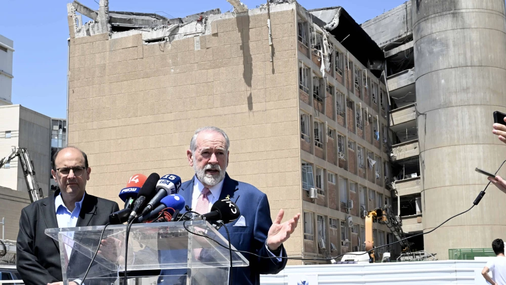 U.S. Ambassador Mike Huckabee with Soroka Director General Prof. Shlomi Codish at the missile strike site, Soroka Medical Center, Beersheba, Israel, June 26, 2025. Photo by David Azagury, U.S. Embassy Jerusalem.
