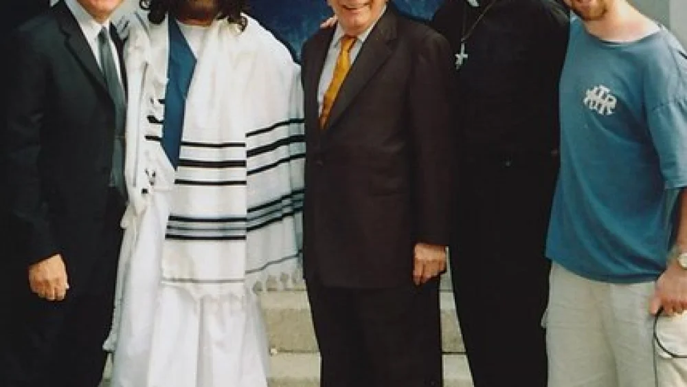 From left: Dick Capri, Tzahi Moskovitz, Freddie Roman, Lee Moore and director of the short film “Christ in the City” Yitz Brilliant. Credit: Yitz Brilliant.