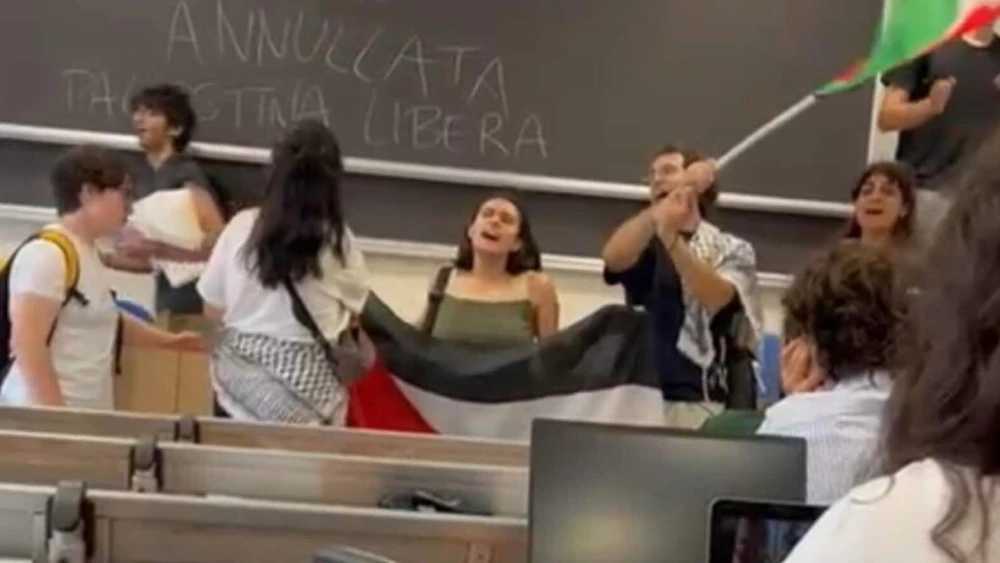 Students stage a protest at a university in Pisa, Italy on Sept. 16, 2025. Source: La Stampa/X.