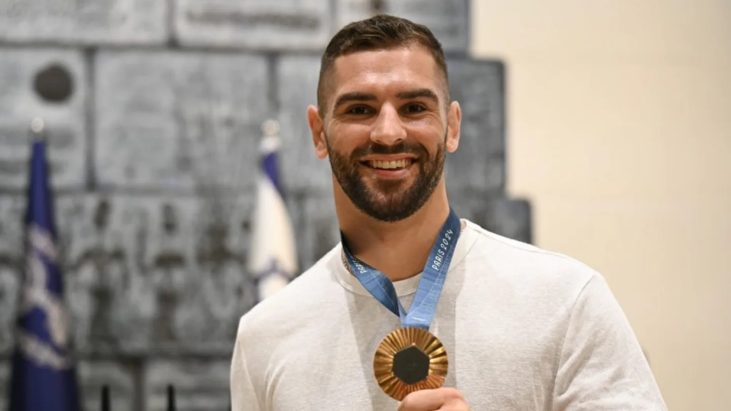 Israeli judoka sells Olympic uniform to fund mental health care for rescue...