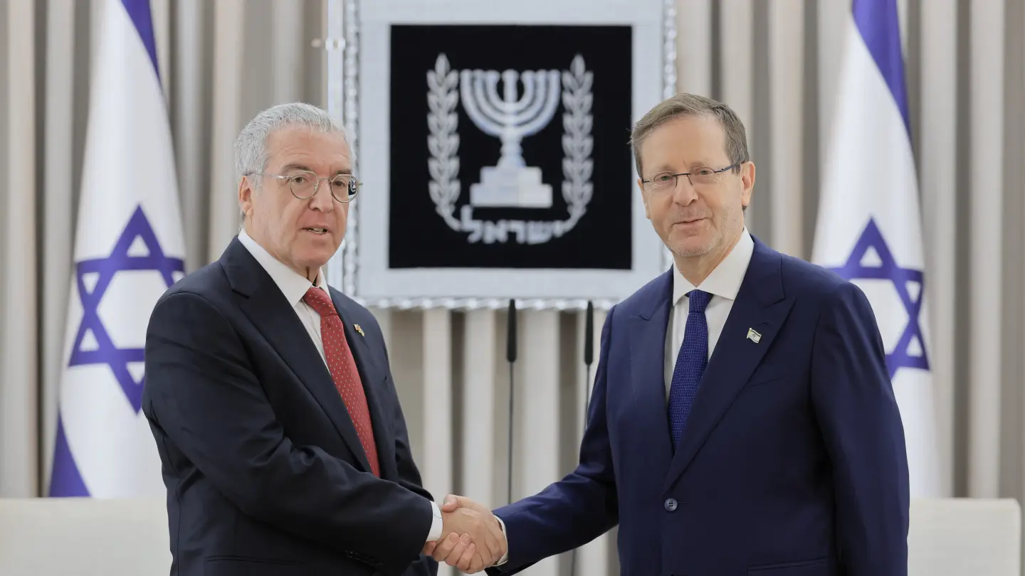 Chile, Honduras restore ambassadors to Israel as six new envoys present credentials