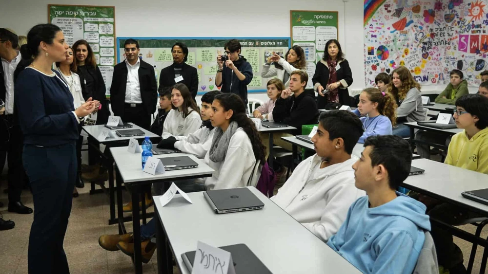 Then-Israeli Justice Minister Ayelet Shaked speaks to middle school pupils in Rosh Ha'ayin on Feb. 8, 2016. Credit: Flash90.