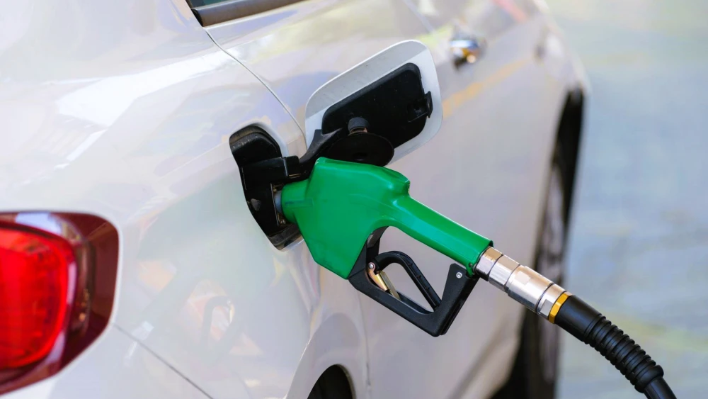 Gas pump in car. Credit: Engin Akyurt/Pexels.