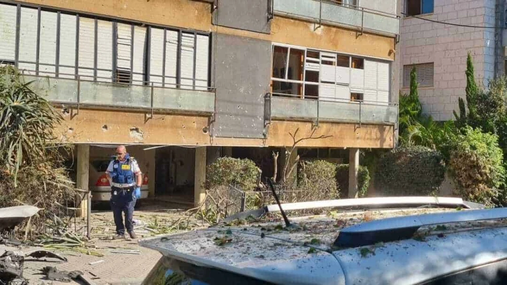 An Israeli man was lightly-to-moderately wounded in a rocket attack from the Gaza Strip targeting Holon, Dec. 11, 2023. Credit: Magen David Adom.