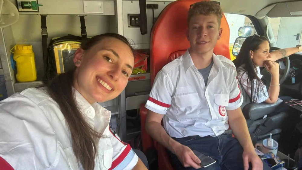 Volunteering with a Magen David Adom ambulance crew. Credit: Masa Israel Journey.