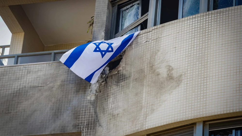 Israeli Chief of Police Daniel Levi at the scene of a stabbing attack in Herzliya, December 27, 2024. Photo by Avshalom Sassoni/Flash90