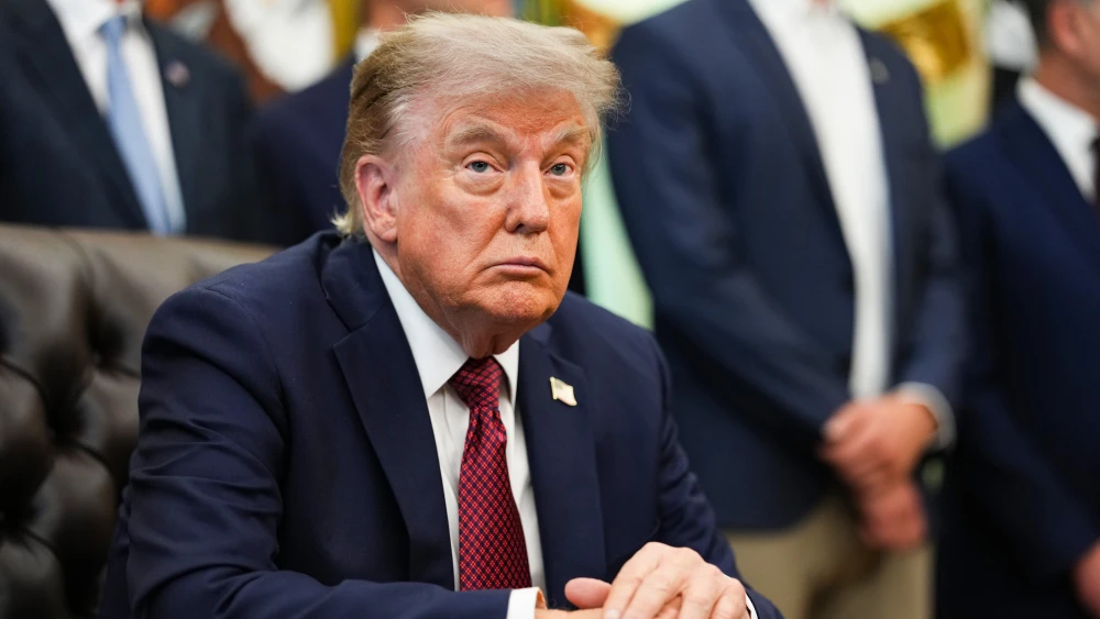 U.S. President Donald Trump in the Oval Office at the White House, on July 24, 2026 in Washington, DC. Photo by Eric Lee/Getty Images.