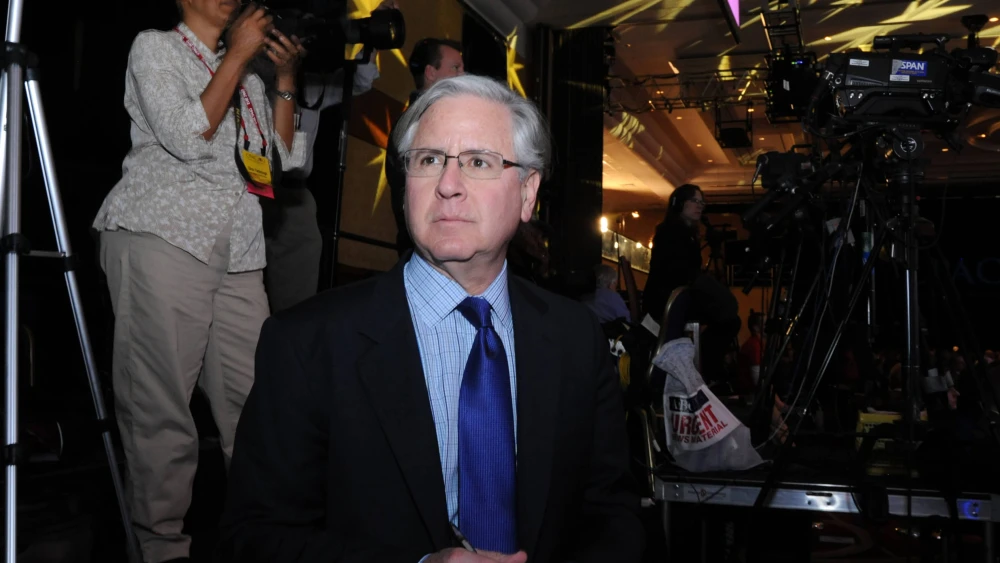 Howard Fineman